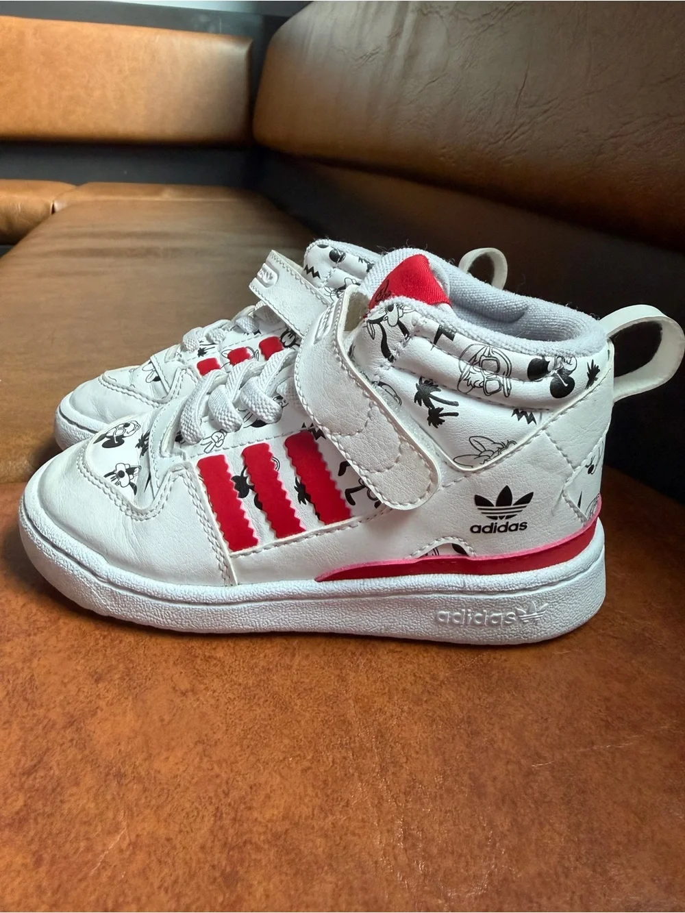 Adidas Disney Forum Mid 360 high top sneakers size 9.5 US unisex kids